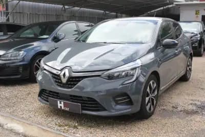 Vendo Renault Clio 2022 - 14750 EUR, 96500 km - AUTO.MOTO.pt