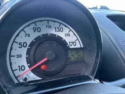 Vendo Toyota Aygo 2013 - 8790 EUR, 144000 km - AUTO.MOTO.pt