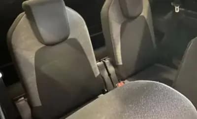 Vendo Citroën C4 Spacetourer 2022 - 12990 EUR, 103300 km - AUTO.MOTO.pt