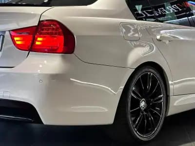 Vendo BMW 318 2011 - 15990 EUR, 230500 km - AUTO.MOTO.pt