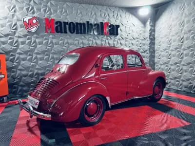 Sell Renault 4 1956 - 16990 EUR, 63063 km - AUTO.MOTO.pt