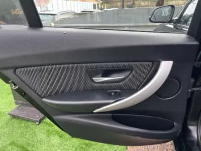 Vendo BMW 320 2013 - 13900 EUR, 220000 km - AUTO.MOTO.pt