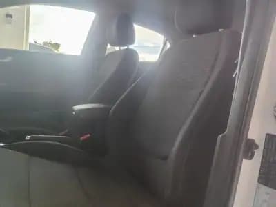 Sell Kia Rio 2018 - 14750 EUR, 46500 km - AUTO.MOTO.pt