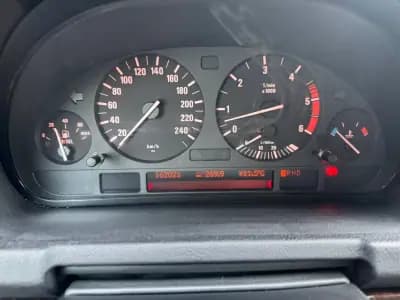 Vendo BMW X5 2003 - 12900 EUR, 162021 km - AUTO.MOTO.pt