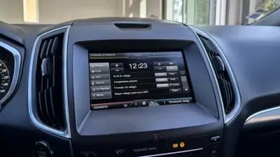 Sell Ford S-Max 2016 - 16999 EUR, 170121 km - AUTO.MOTO.pt