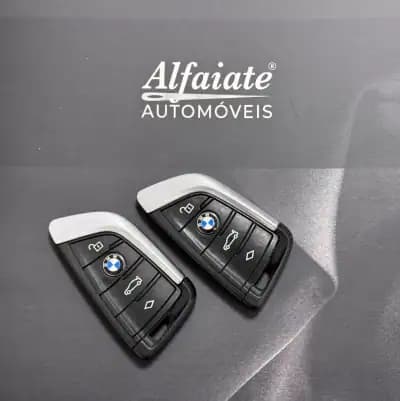 Vendo BMW 520 2018 - 24990 EUR, 153000 km - AUTO.MOTO.pt