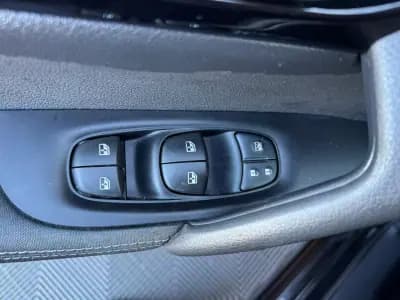 Vendo Nissan Qashqai 2020 - 20900 EUR, 73588 km - AUTO.MOTO.pt