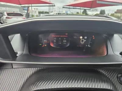 Sell Peugeot 2008 2021 - 19500 EUR, 61150 km - AUTO.MOTO.pt