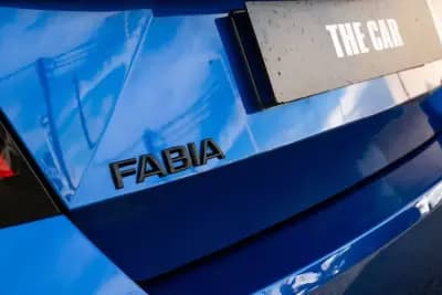 Sell Skoda Fabia 2021 - 10999 EUR, 120000 km - AUTO.MOTO.pt