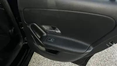 Sell Mercedes-Benz A 250 2022 - 27880 EUR, 43000 km - AUTO.MOTO.pt