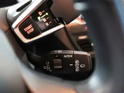 Vendo BMW i3 2022 - 23900 EUR, 47000 km - AUTO.MOTO.pt