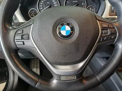 Sell BMW 318 2017 - 21490 EUR, 121861 km - AUTO.MOTO.pt