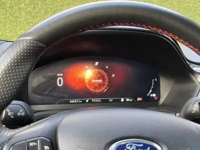 Vendo Ford Puma 2024 - 22500 EUR, 44000 km - AUTO.MOTO.pt