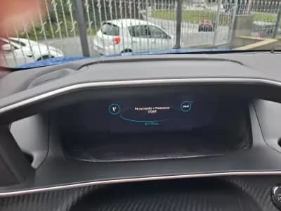 Sell Peugeot e-208 2021 - 16780 EUR, 61770 km - AUTO.MOTO.pt