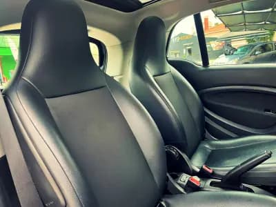 Sell Smart Fortwo Cabrio 2018 - 10750 EUR, 80000 km - AUTO.MOTO.pt