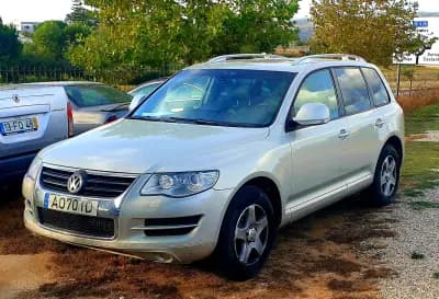 Vendo Volkswagen Touareg 2007 - 18990 EUR, 298000 km - AUTO.MOTO.pt