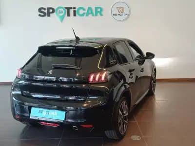 Sell Peugeot 208 2020 - 19250 EUR, 50860 km - AUTO.MOTO.pt