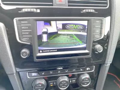 Vendo Volkswagen Golf 2017 - 33900 EUR, 55447 km - AUTO.MOTO.pt