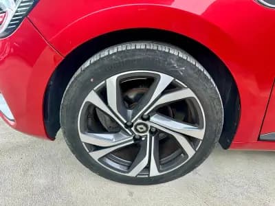 Vendo Renault Clio 2020 - 18990 EUR, 51300 km - AUTO.MOTO.pt