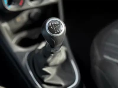 Sell Opel Corsa 2015 - 9200 EUR, 160000 km - AUTO.MOTO.pt