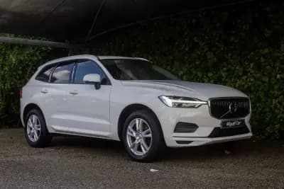 Sell Volvo XC 60 2017 - 27900 EUR, 152000 km - AUTO.MOTO.pt