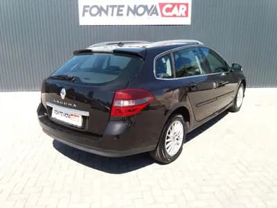 Vendo Renault Laguna Break 2012 - 8000 EUR, 186055 km - AUTO.MOTO.pt