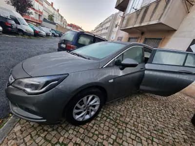 Vendo Opel Astra Sports Tourer 2019 - 10500 EUR, 170740 km - AUTO.MOTO.pt