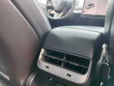 Sell Tesla Model 3 2019 - 18900 EUR, 125000 km - AUTO.MOTO.pt