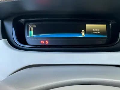 Vendo Renault Zoe 2019 - 16900 EUR, 25417 km - AUTO.MOTO.pt