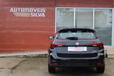 Sell Fiat Tipo Station Wagon 2022 - 12990 EUR, 106000 km - AUTO.MOTO.pt