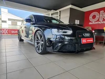 Vendo Audi RS4 Avant 2013 - 45900 EUR, 113000 km - AUTO.MOTO.pt