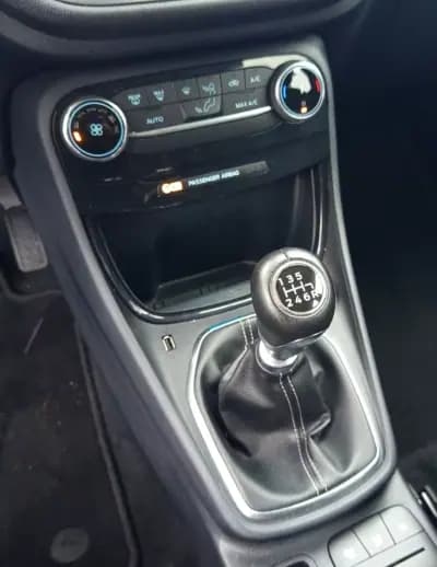 Sell Ford Puma 2022 - 17490 EUR, 37195 km - AUTO.MOTO.pt