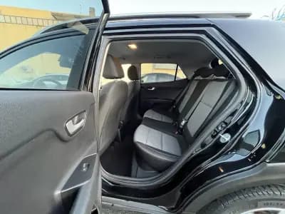 Sell Kia Stonic 2022 - 13750 EUR, 93000 km - AUTO.MOTO.pt