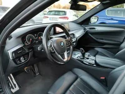 Vendo BMW 530 2019 - 24800 EUR, 184729 km - AUTO.MOTO.pt
