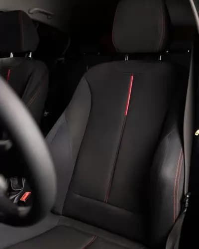 Vendo BMW 118 2013 - 15950 EUR, 161000 km - AUTO.MOTO.pt