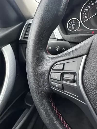 Sell BMW 320 2015 - 14900 EUR, 150000 km - AUTO.MOTO.pt