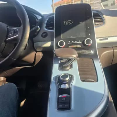 Vendo Renault Espace 2015 - 18950 EUR, 122067 km - AUTO.MOTO.pt