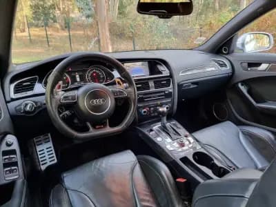 Vendo Audi RS4 Avant 2012 - 45900 EUR, 179000 km - AUTO.MOTO.pt