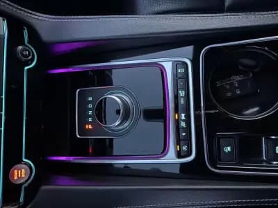 Sell Jaguar F-Pace 2016 - 30999 EUR, 144450 km - AUTO.MOTO.pt