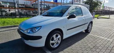 Vendo Peugeot 206 2006 - 2990 EUR, 270000 km - AUTO.MOTO.pt