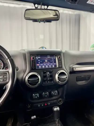 Sell Jeep Wrangler Unlimited 2016 - 42999 EUR, 111000 km - AUTO.MOTO.pt