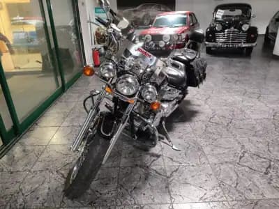 Vendo mota Yamaha XVS 2000 - 6000 EUR, 42905 km - AUTO.MOTO.pt