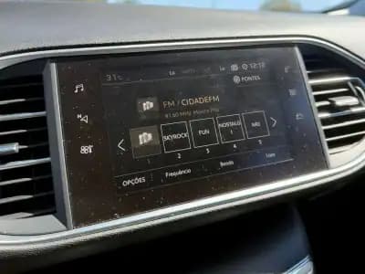 Vendo Peugeot 308 SW 2017 - 13990 EUR, 130000 km - AUTO.MOTO.pt