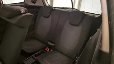 Vendo BMW 216 Gran Tourer 2018 - 15900 EUR, 136996 km - AUTO.MOTO.pt