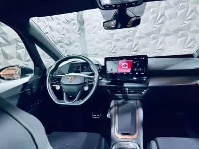 Vendo Cupra Born 2022 - 35990 EUR, 26601 km - AUTO.MOTO.pt