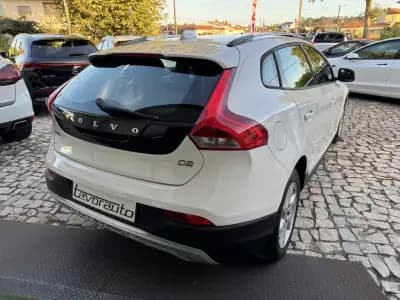 Sell Volvo V40 Cross Country 2014 - 13500 EUR, 149000 km - AUTO.MOTO.pt