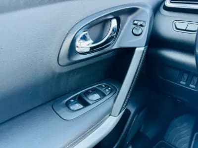 Sell Renault Kadjar 2016 - 18000 EUR, 105000 km - AUTO.MOTO.pt