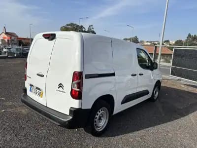 Sell Citroën Berlingo 2019 - 13500 EUR, 163017 km - AUTO.MOTO.pt
