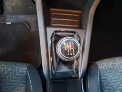 Vendo Renault Clio 2023 - 19990 EUR, 21500 km - AUTO.MOTO.pt