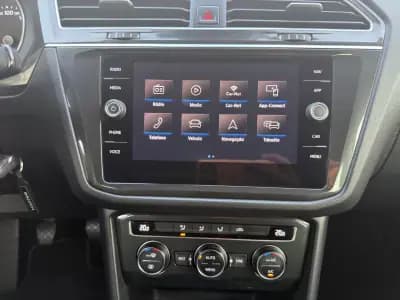 Sell Volkswagen Tiguan 2018 - 19990 EUR, 167400 km - AUTO.MOTO.pt